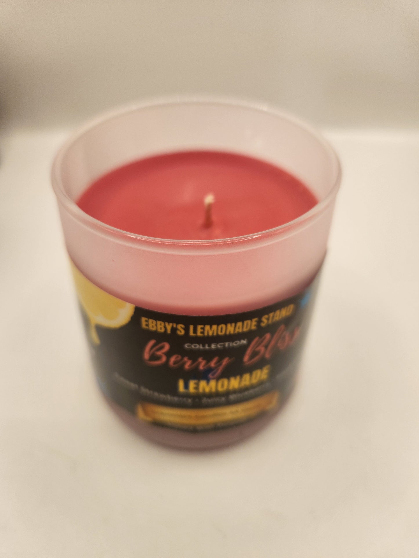 Ebby's Lemonade Stand Collection | Berry Bliss Lemonade Candle | 7.5 oz
